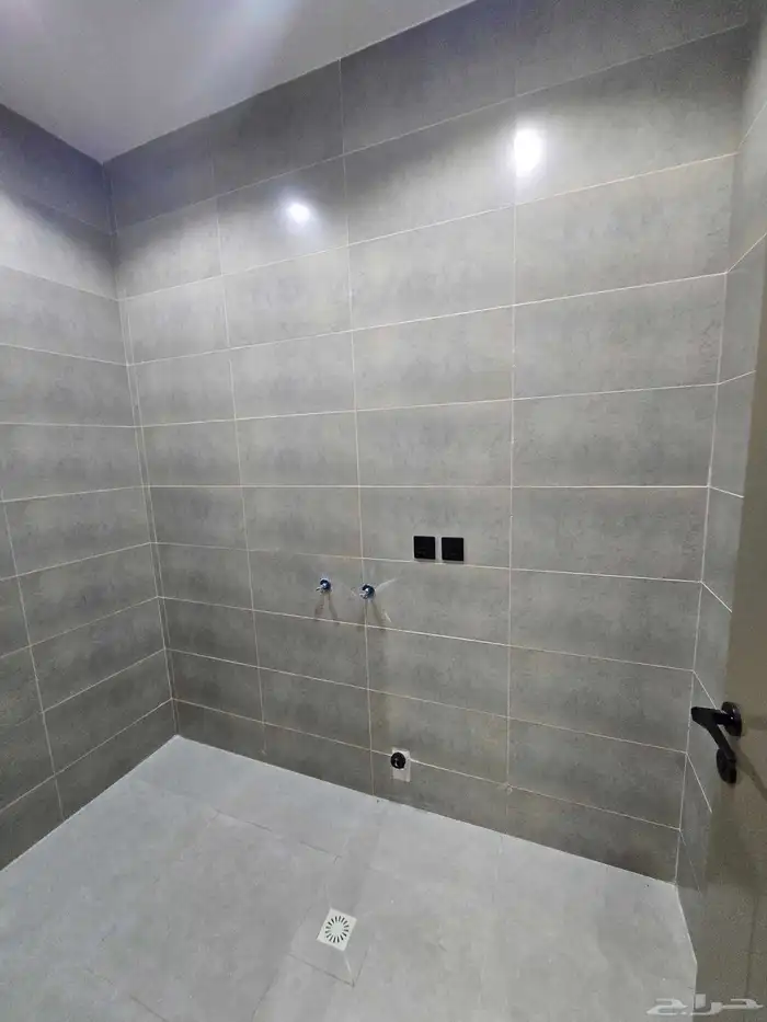 للبيع شقق ارضيه بحوش ومدخل سياره 520 الف 12