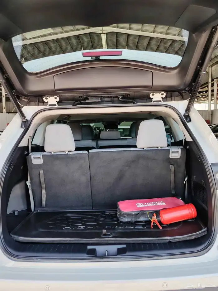 تايوتا هيلندر 2021 14