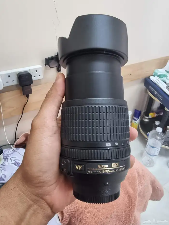 Nikon Lens 18-105mm VR 0