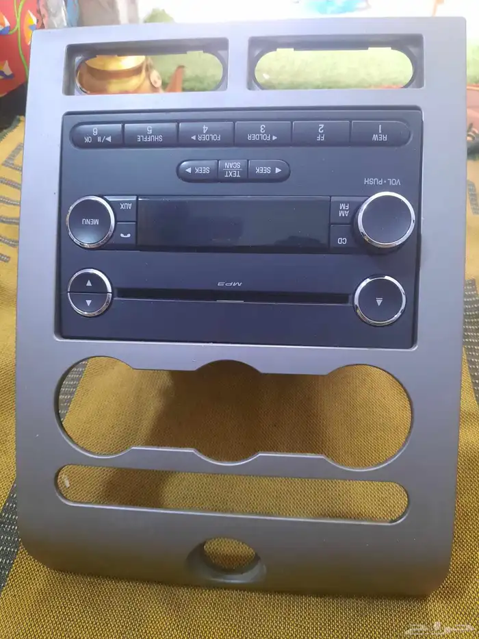 مسجل فورد اكسبدشن اصلي مع الديكور اصلي 2014 0