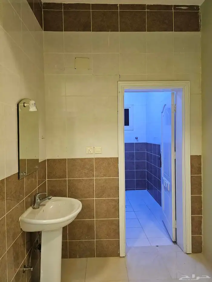 ملحق مع سطح مصيف 3 ايجار 3