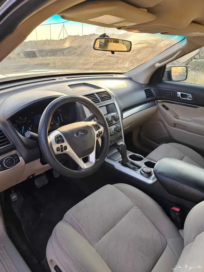 فورد اكسبلور2013 نظيف للبيع 11