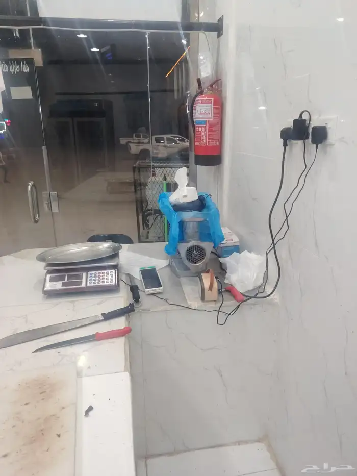 اغراض ملحمه كامله ثلاجه شاشه الكاميرات ميزان قطاعه سواطير سك 4