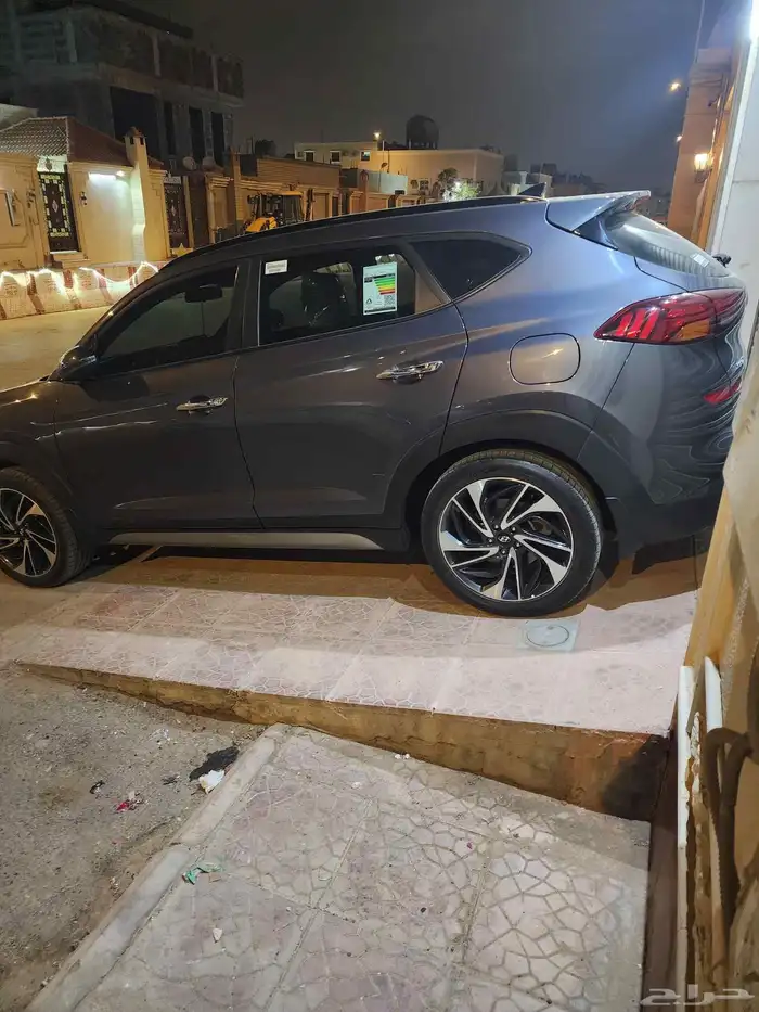 توسان 2019 فل كامل مكينه 2000cc بنزين ممشى 93الف 9