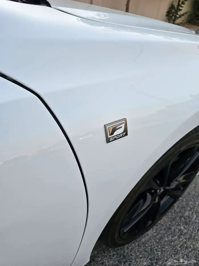 لكزس ES 350 اف سبورت 2022 مخزن 14