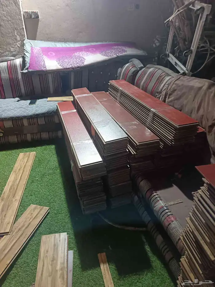 باركيه خشب مستعمل شبه جديد حوالي 75 متر 0