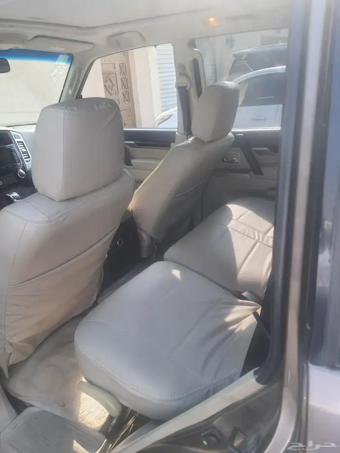 متسوبيشي باجيرو 2015 4