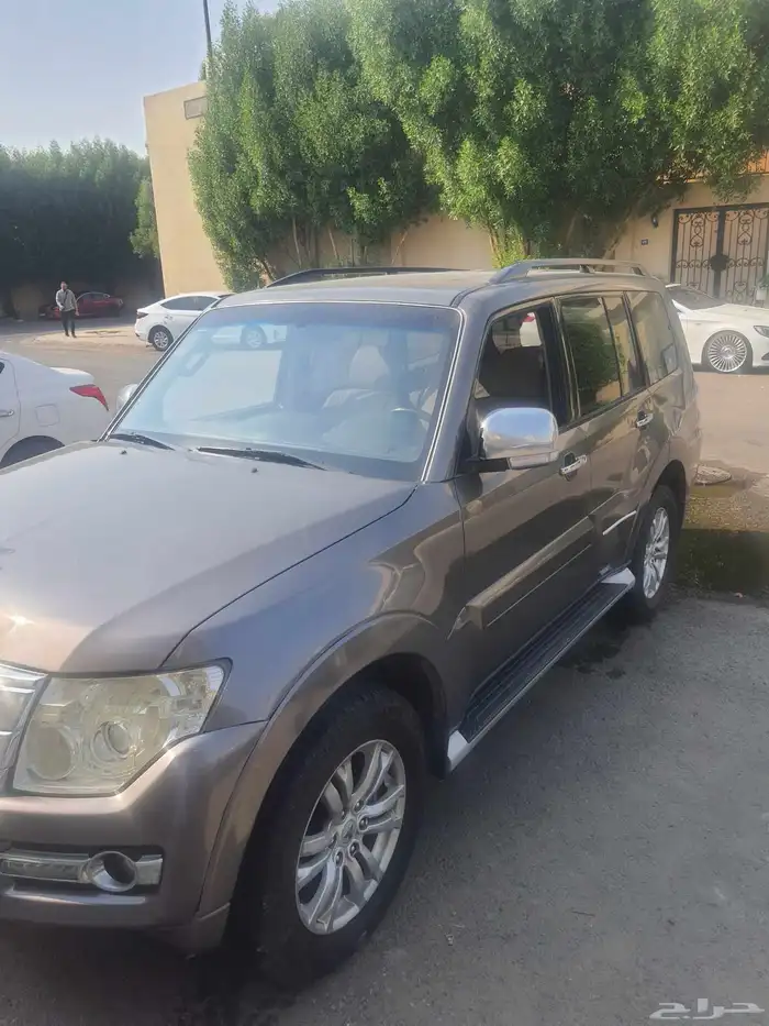 متسوبيشي باجيرو 2015 0