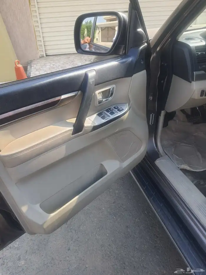 متسوبيشي باجيرو 2015 6