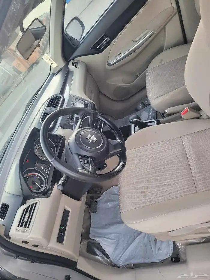 زوزكي ديزاير 4