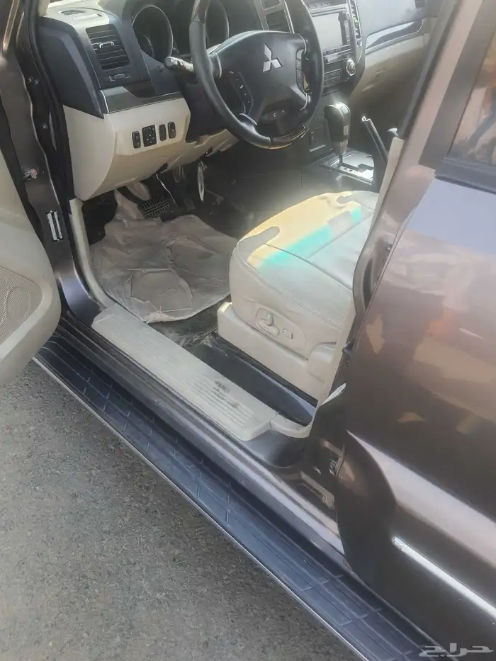 متسوبيشي باجيرو 2015 5