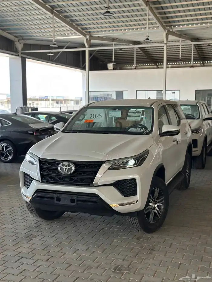 تويوتا فورتشنر بدون دبل 2025 - FORTUNER GX2 4x2 3