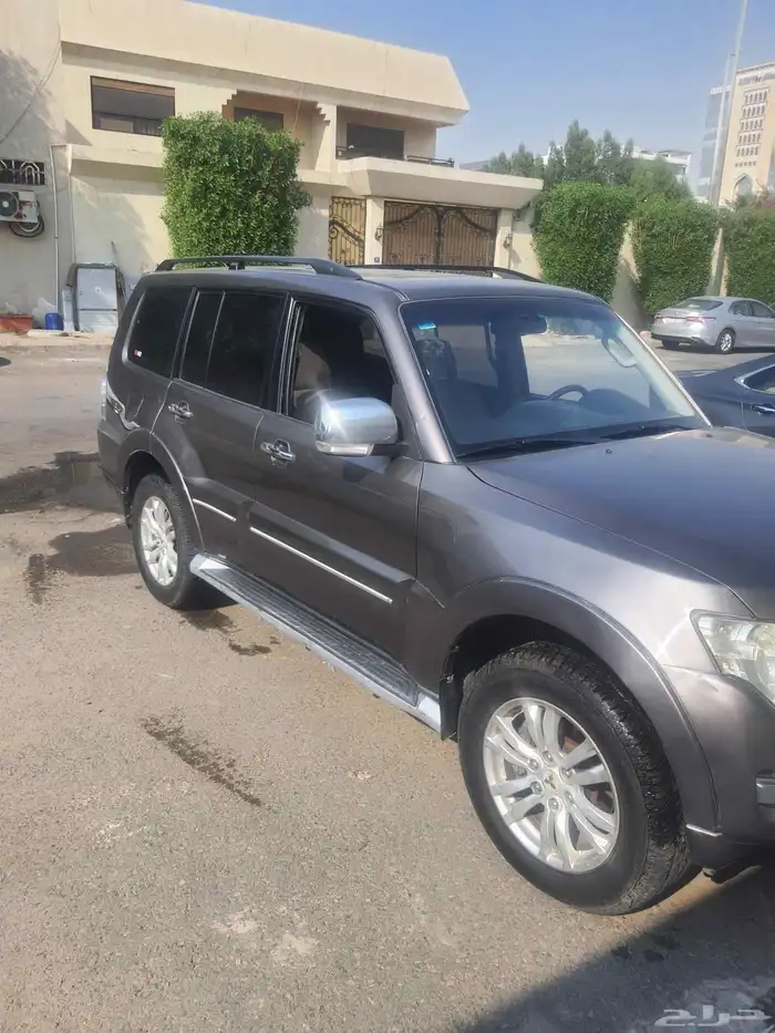 متسوبيشي باجيرو 2015 9