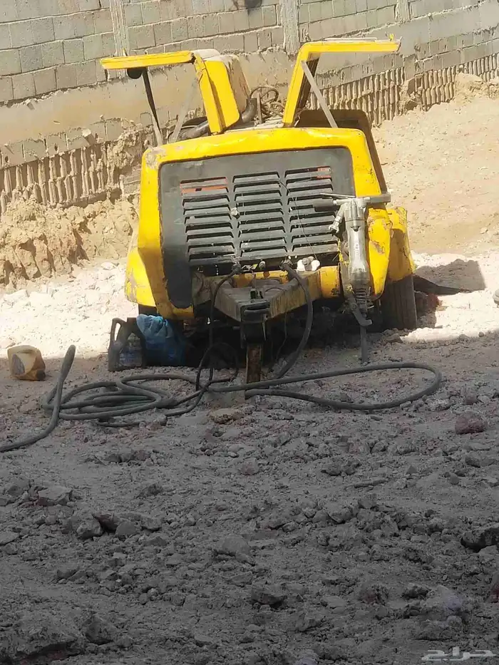 يوجدا لدين تفيت الصخور وقص جدارت وحفر قواعدا 1