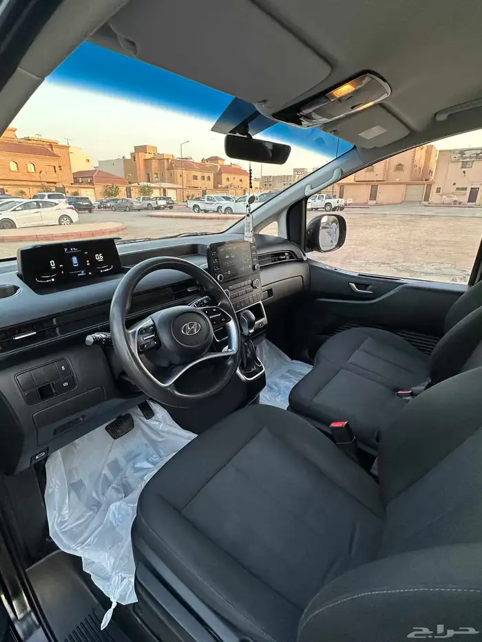 للبيع ستاريا 2023 السعر 74 5