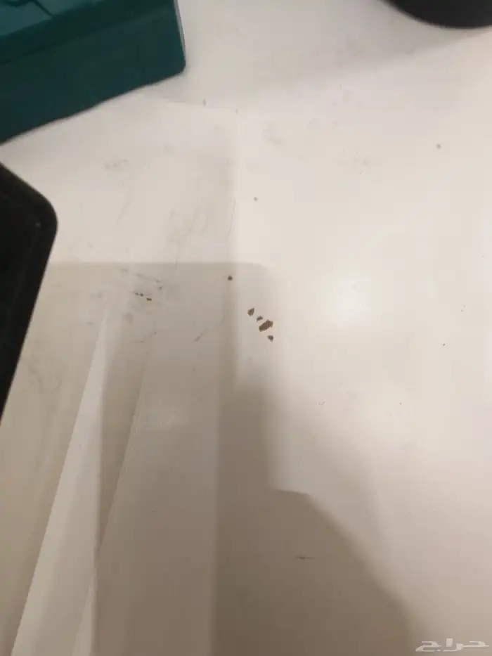 طاولة تلفزيون ايكيا بحالة ممتازة 5