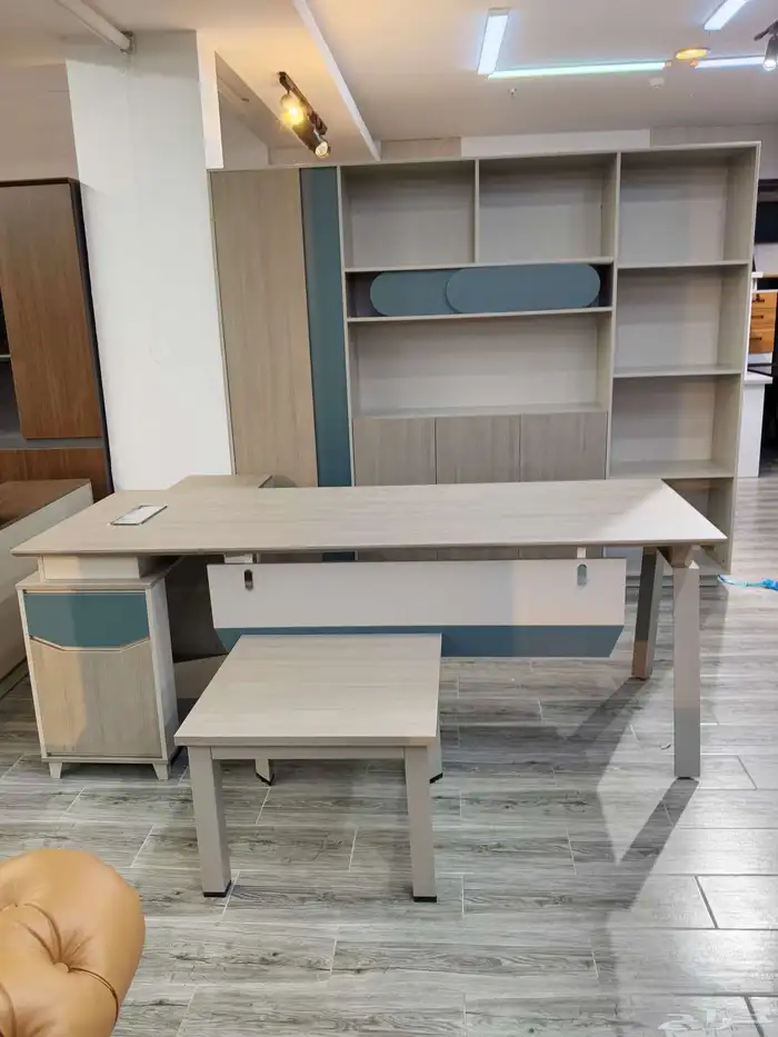 مكتب مدير طقم كامل مع دولاب كبير طولة شائي 5