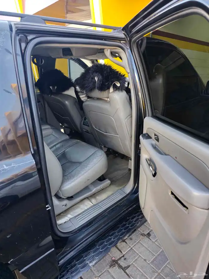 للبيع G M C دينالي الموديل 2006 14