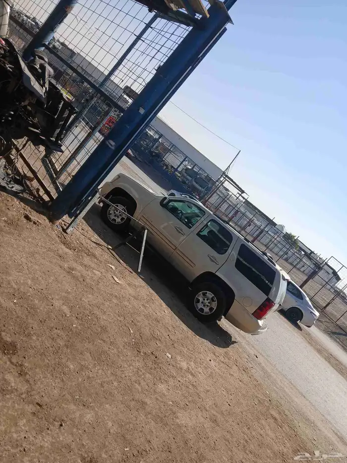 تشليح قطع غيار جمس تاهو.يوكن.دينالي.سييرا.سلفر 4