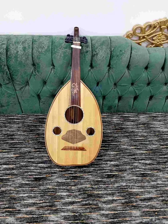 عود للبيع ع سوم 1