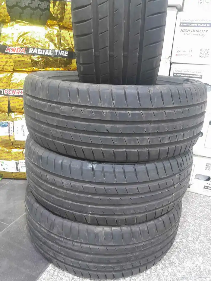 يتوفر لدينا كفرات مليفر مقاس 20 45 245 7