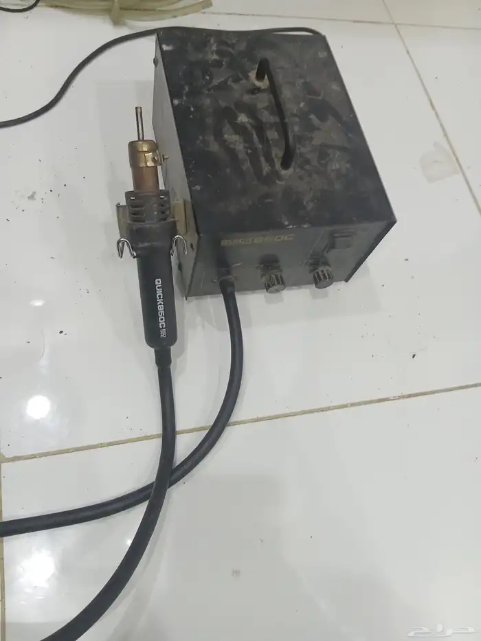 للبيع كاويه حراري للإصلاح اكترونيات ع شرط 3
