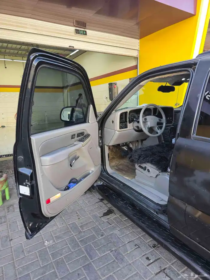 للبيع G M C دينالي الموديل 2006 9