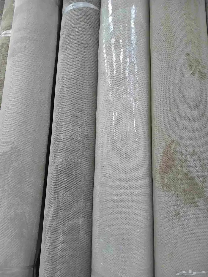 مفروشات موكيت و بلاستيك وعشب زراعي 0