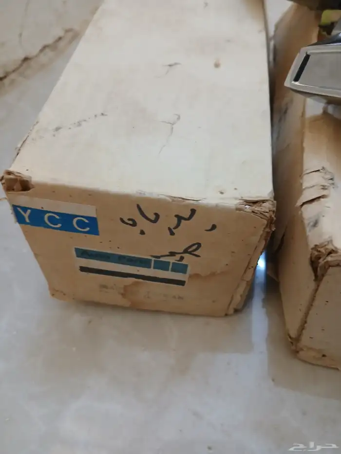 تمثال جمس 81 وفوق تايوان و يد باب خارجي. 2