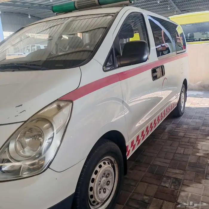 HYUNDAI H1 2011 model in good condition If anyone is interes 1