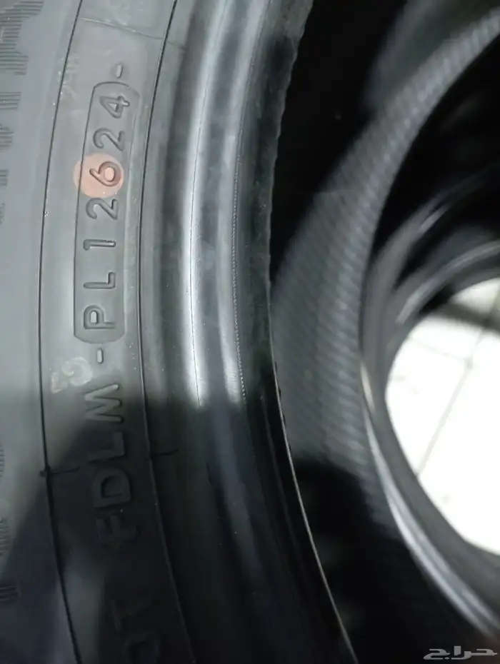 طقم كفرات215 55 17 0