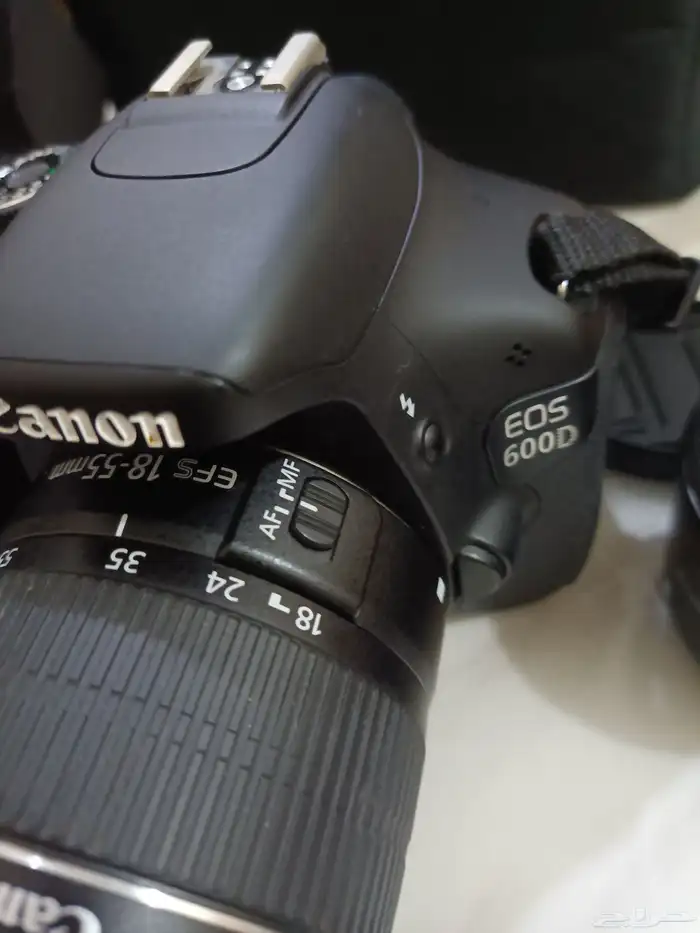 كانون 600د مع عدستين عدسة الوكاله وعدسه اضافيه 50 ب 950ريال 0