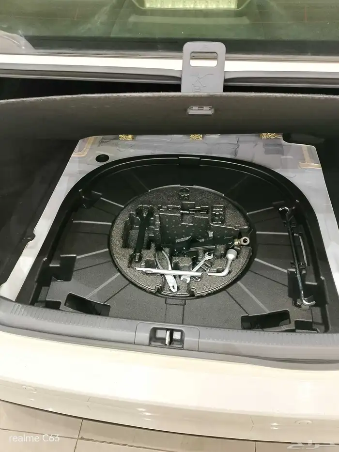 كامري 2022 وارد الساير(8سرعات) مخزن 12