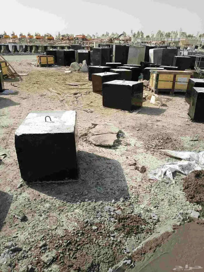 يسعدنا ان نتقدم لكم أعمالنا اعمال خرسانية لأعمال الطرق وتجمي 1