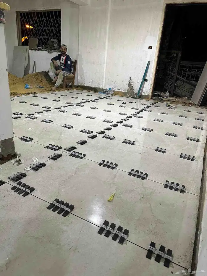 ابو ليث لتركيب السراميك والبرسلان والرخام وبديل الرخام 1