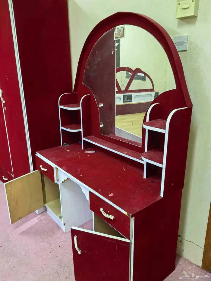 غرفه نوم مستخدمه للبيع 2