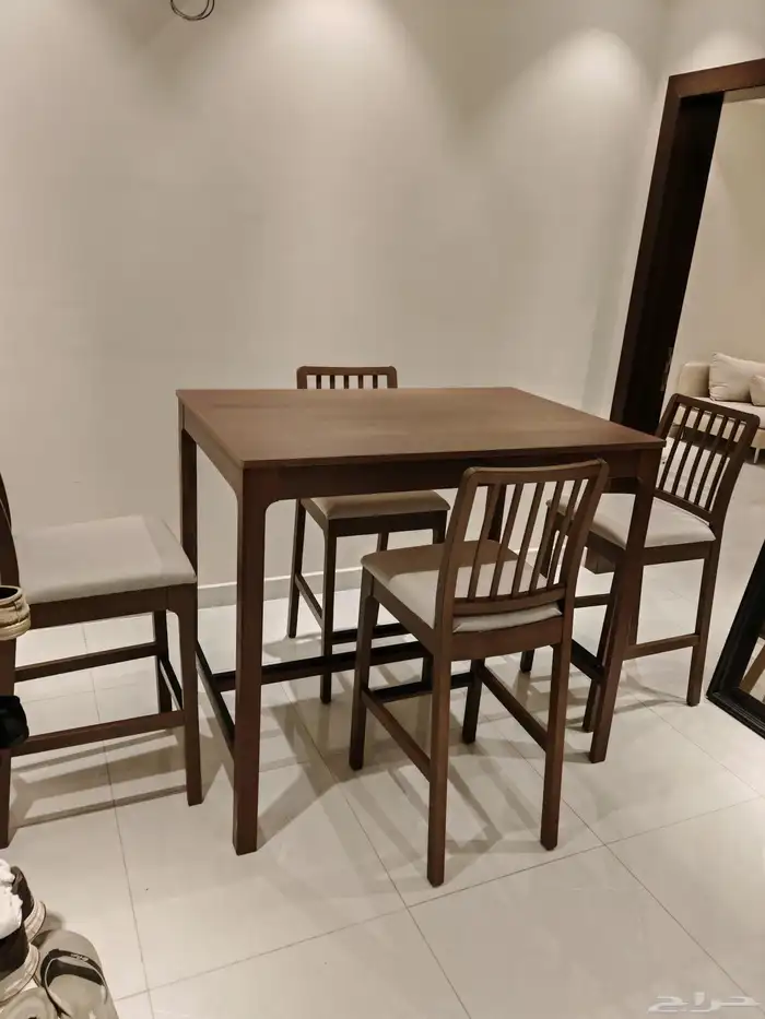 سفره ايكيا 4 كراسي كنب ايكيا 2