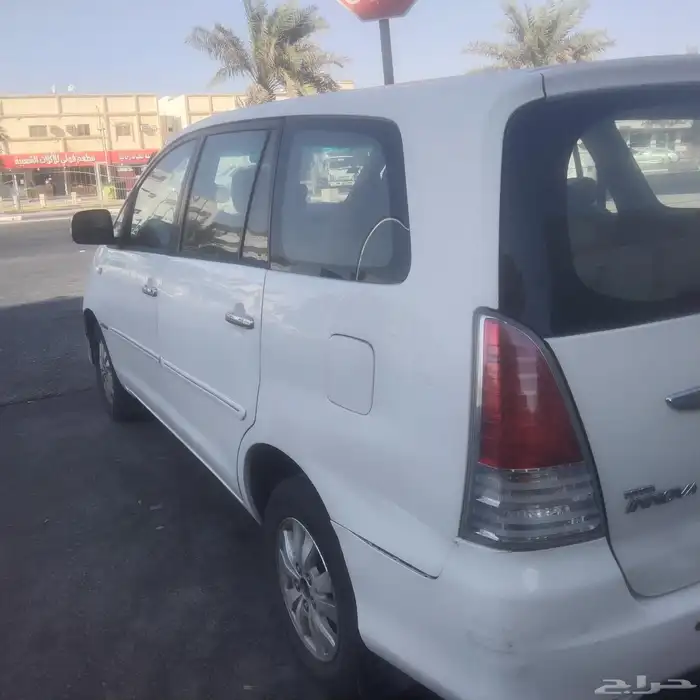 Innova Toyota 2011 6