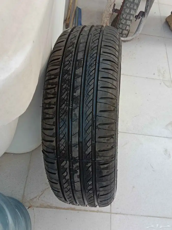 جنط مع كفر للبيع 3