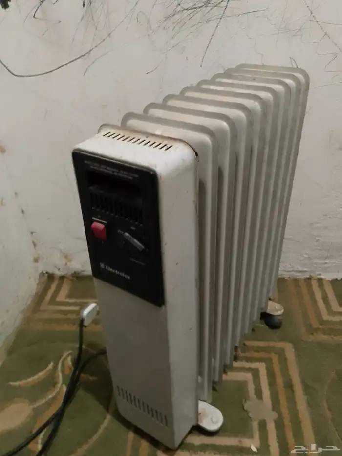 دفاية ايطاليه زيتيه طبيه 9 ريشه ب 100 ريال 0