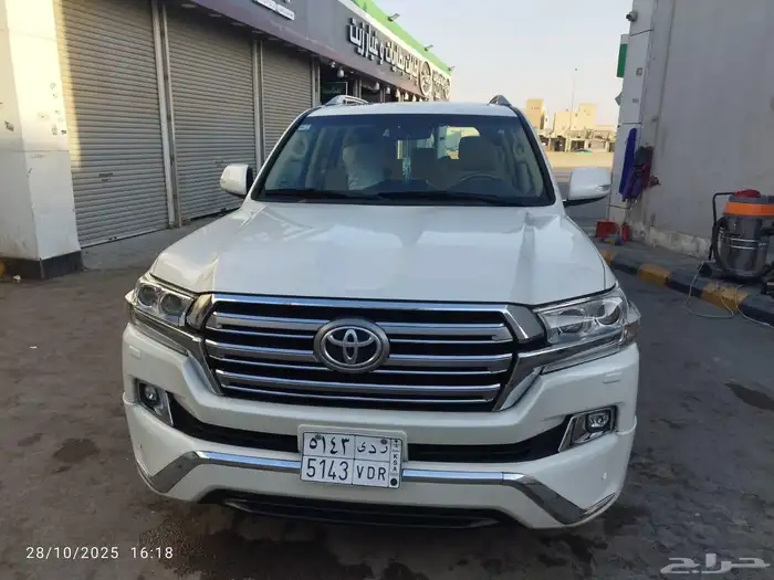 للبيع لاندكروزر 2016 وكاله شرط من الصدام الى الصدام 5