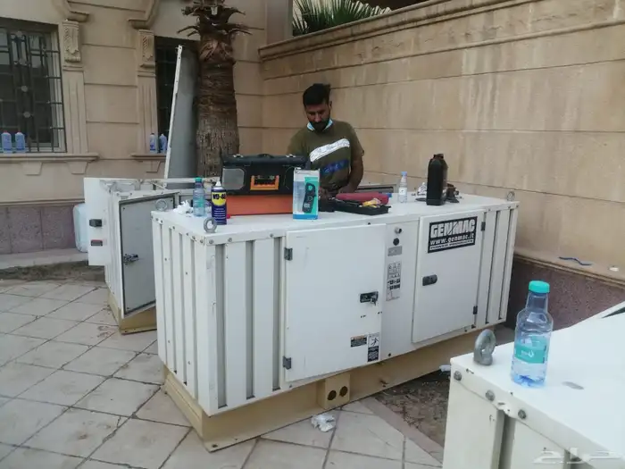 فني صيانه مولدات الديزل اقول ما يلزم المولده 6