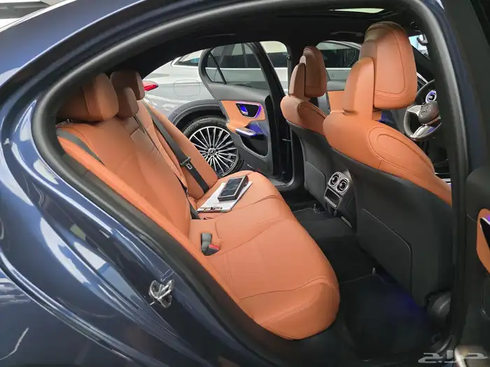 مملوكة لدى العصيمي قيد الشحن  مرسيدس C200 2025 2