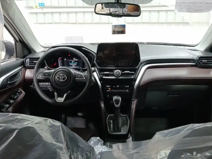 تويوتا اوربان فل كامل موديل 2026 1