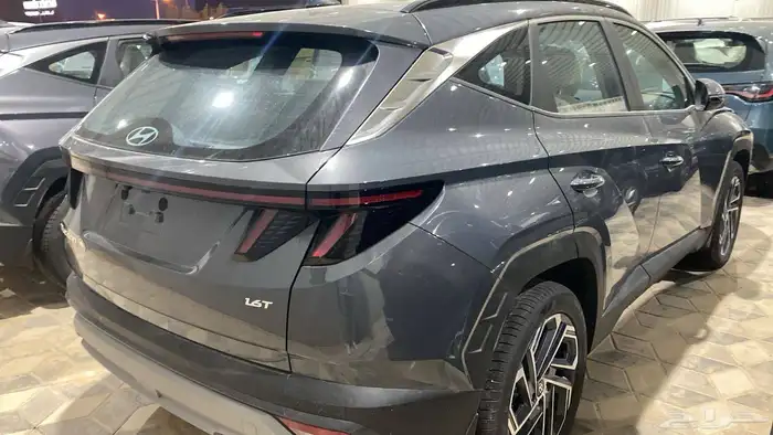 هونداي توسان 1.6 كمفورت 2025 10