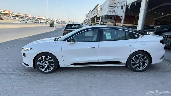 فورد توروس تيتانيوم فل كامل 2026 جميع الالوان 4