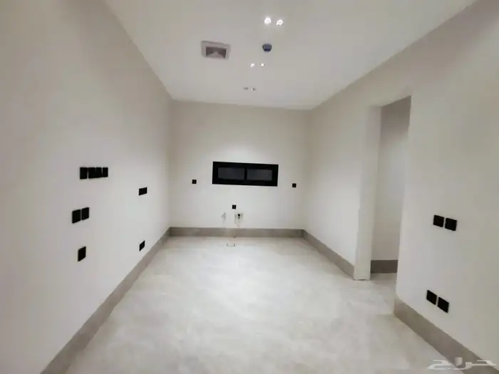 شقق للبيع المهديه التقاطع الاول مساحات مختلفه 4