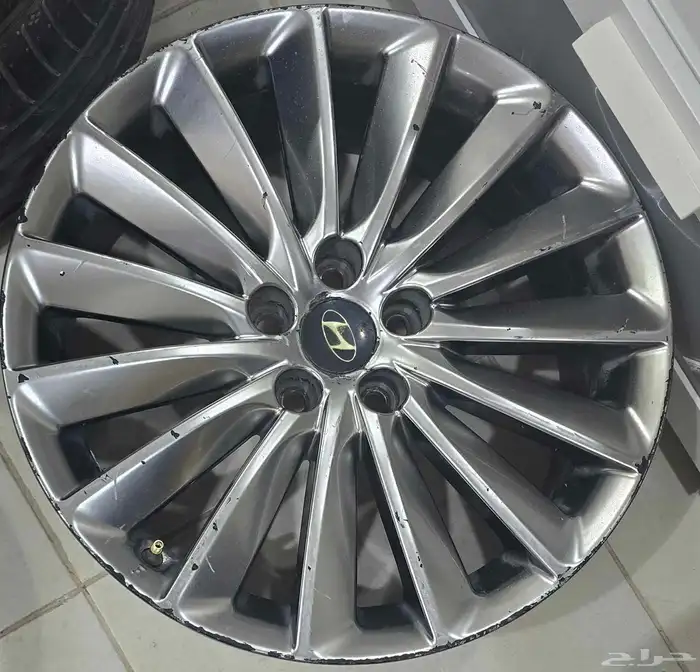 للبيع طقم جنوط هيونداي سنتيال مقاس 19 عدد 5 حبات 2