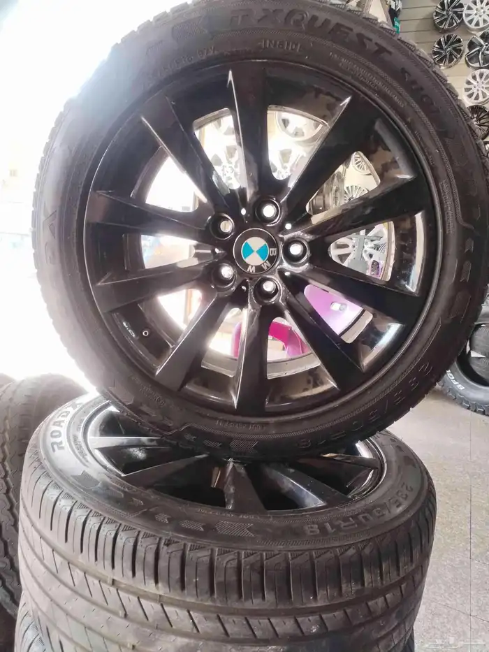 جنوط بي ام دبليو مقاس 18 أصلي وكالة كما موضح في الصور والفيد 0