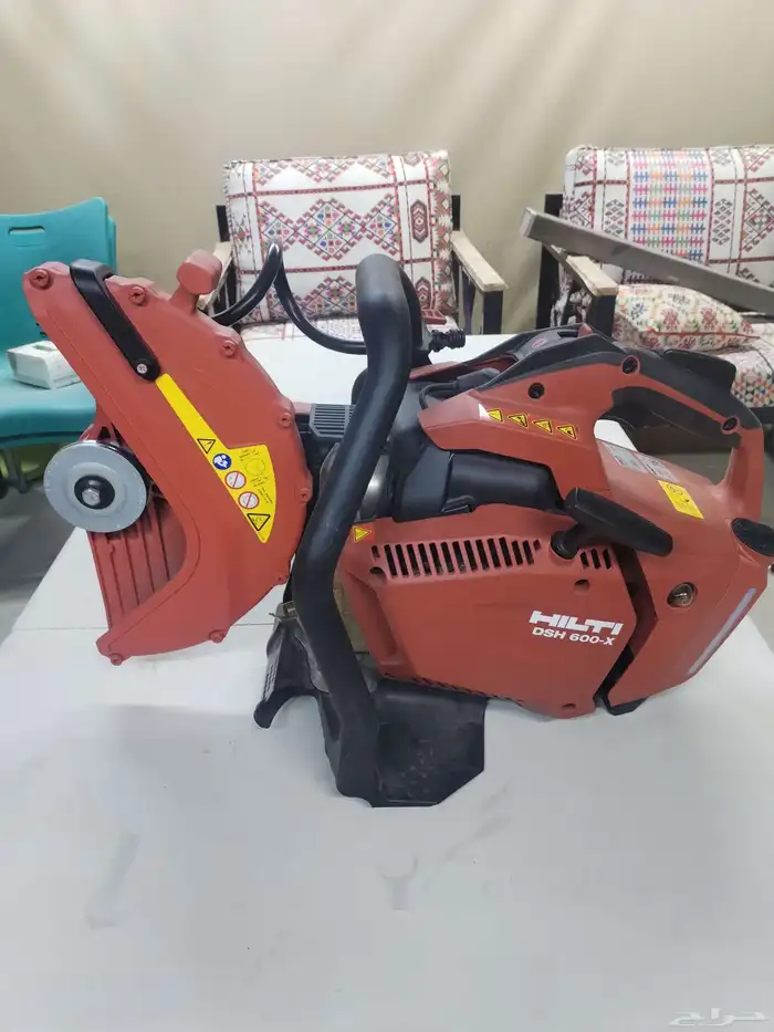 اللبيع صاروخ هلتي قص الجدار والحديد. من شركة هلتي 0